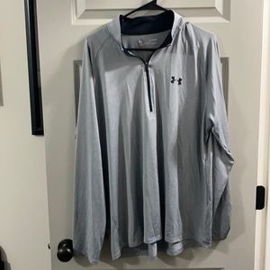 XL Under Armour Pull Over